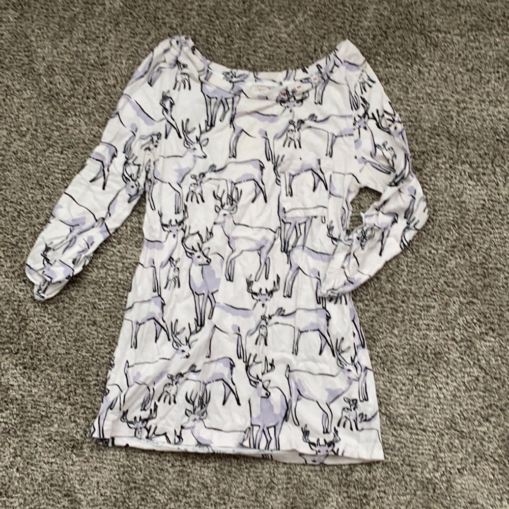 GUC Postmark 3/4 sleeve deer print shirt